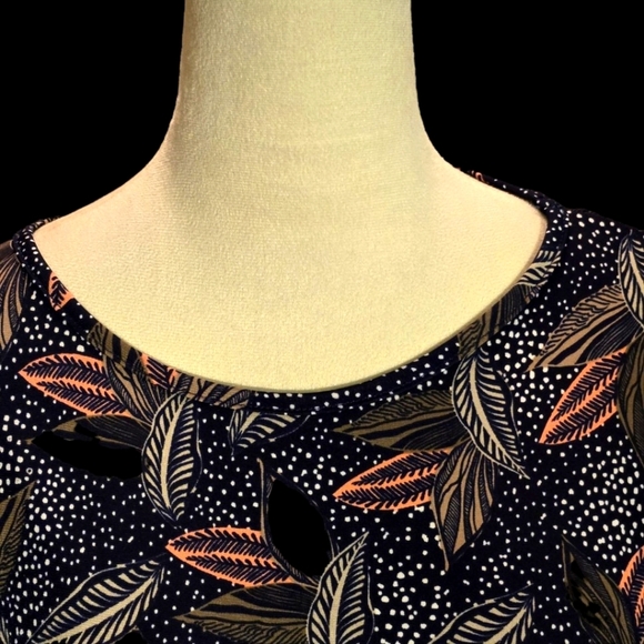 Curvy Boutique Tunic / Dress Leaf Print 3/4 Sleeves Women size 3XL - Picture 2 of 9